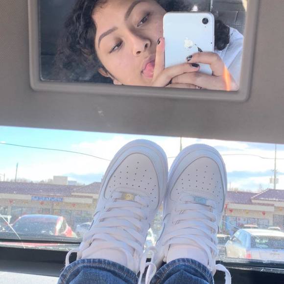 melanieamayaa